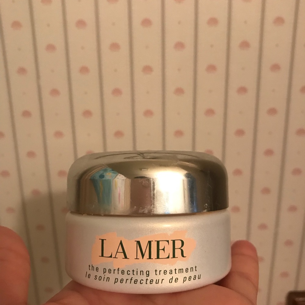 La Mer The perfecting treatment 1.7 oz